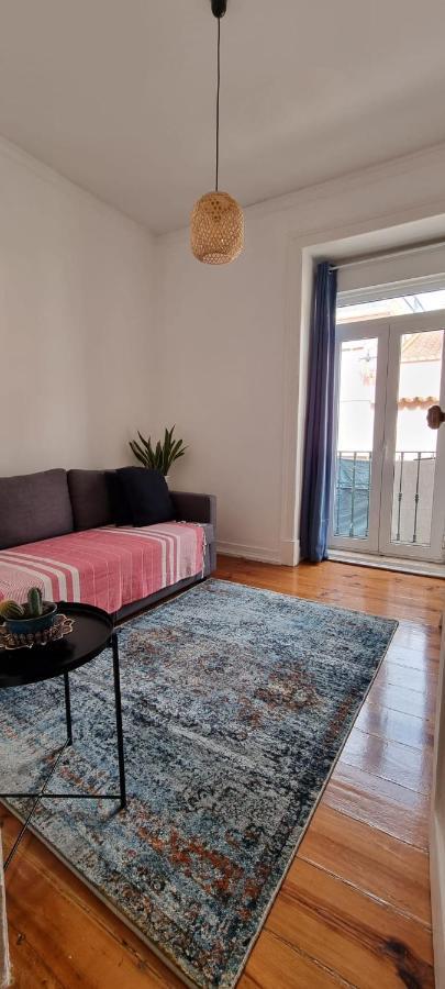 Charming Central Apartment To Rent Lissabon Exterior foto
